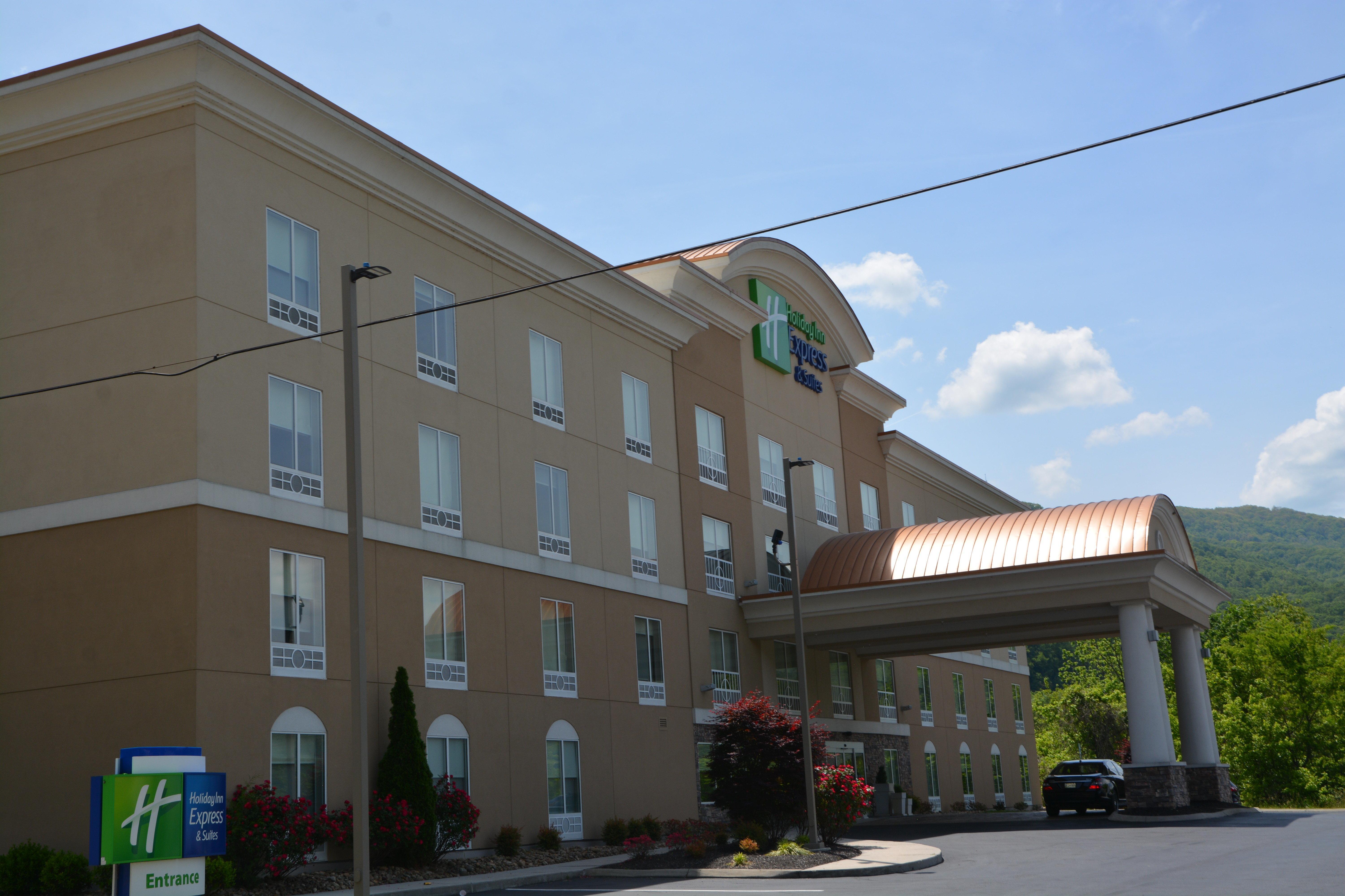 Holiday Inn Express & Suites Caryville, An Ihg Hotel Экстерьер фото