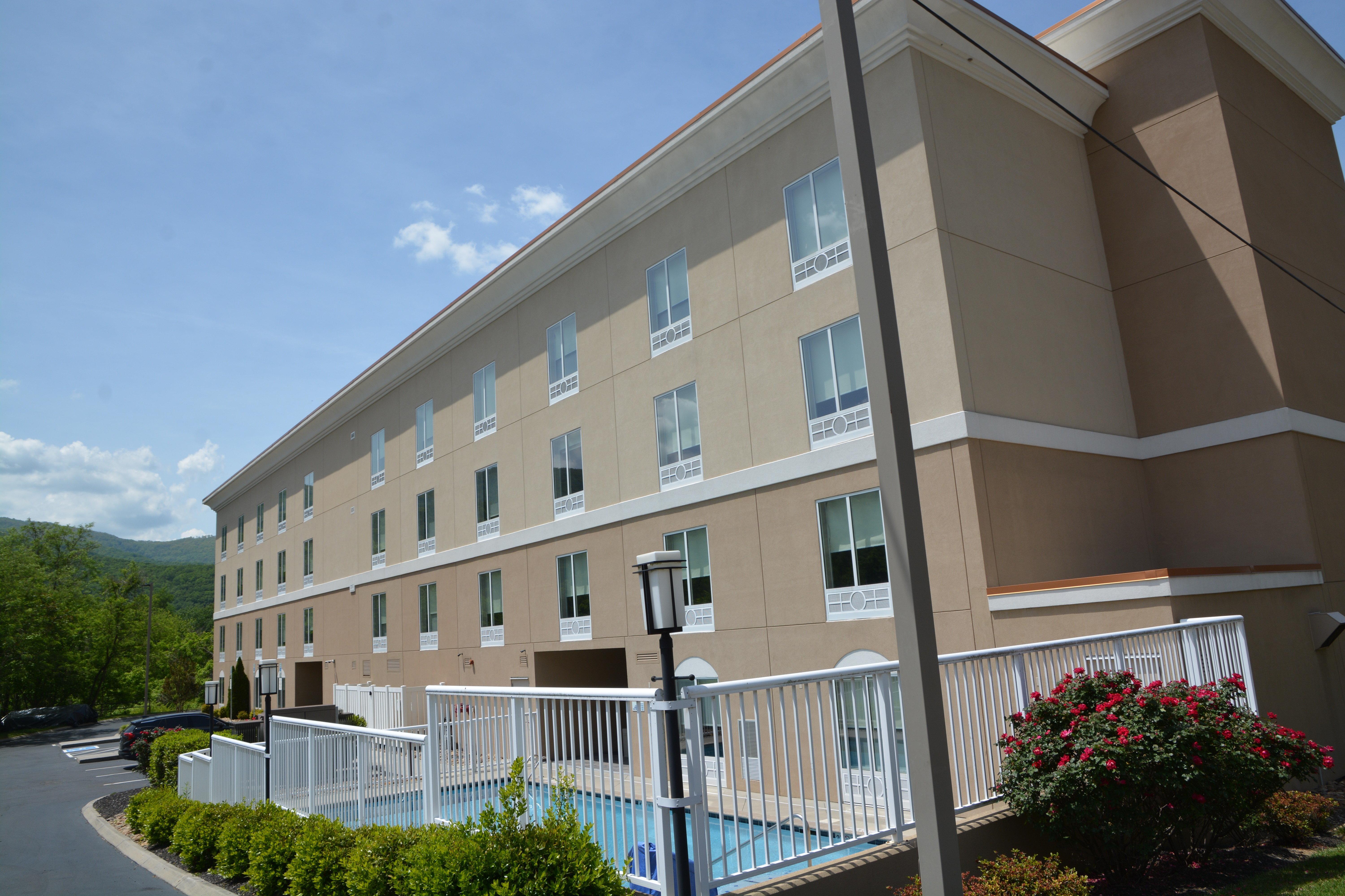 Holiday Inn Express & Suites Caryville By Ihg Экстерьер фото